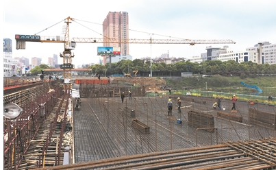 岳陽巴陵東路大橋北幅橋面7月實現通車