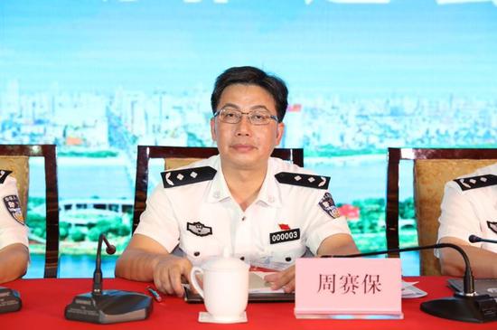 湖南省公安机关要坚持问题导向,改革导向,着力解决城市道路交通治理