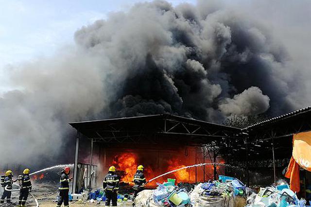 常宁市泉峰中学发生一起学生意外死亡事件