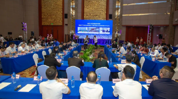 湖南经贸代表团出访老挝