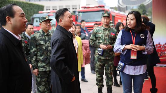 湖南省全面启动"全民参与,防治火灾"119消防宣传月活动