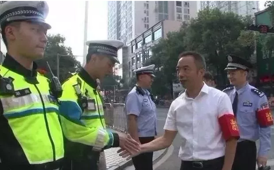 耒阳市委副书记,市长李向阳到耒阳城区督导大巡防工作