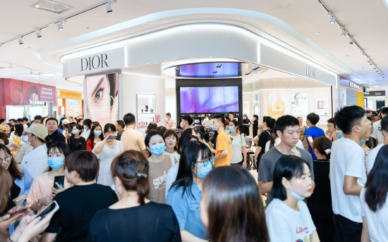 万家丽有哪些女装品牌_万家丽有哪些女装品牌名称-第1张图片-潮百科