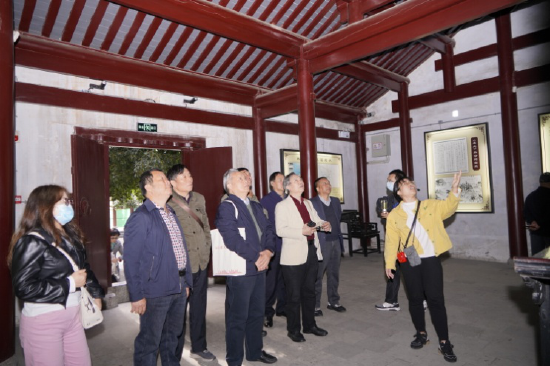 参观米公祠