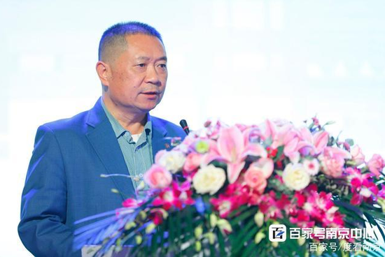 (南京市委网信办副主任,二级巡视员刘斌致开场辞)