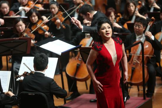 中国著名女高音歌唱家么红