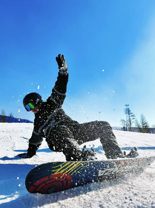 高晓攀长春滑雪