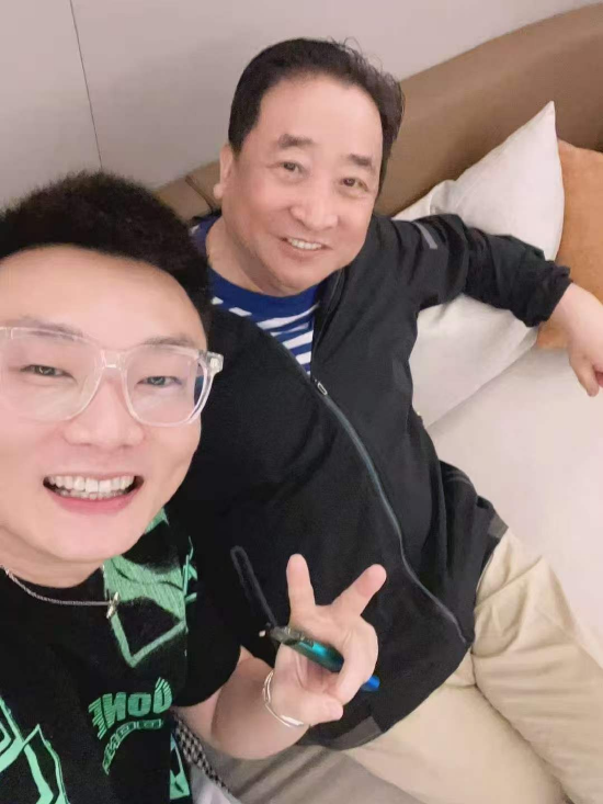 倪夏宇与师爷姜昆