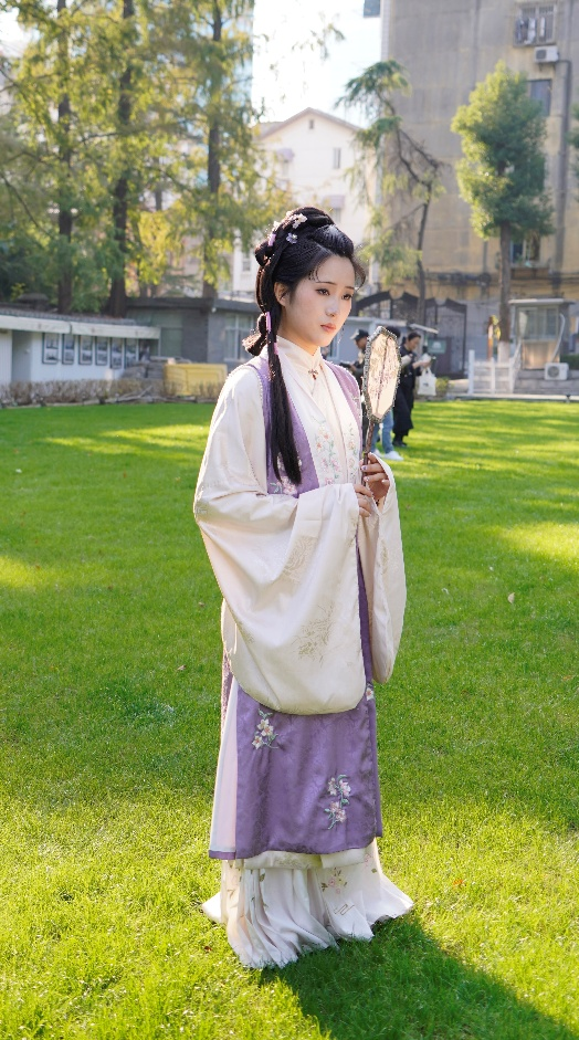 艺术金陵里的“林妹妹”