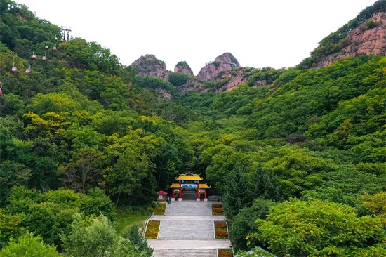 吉林拉法山国家森林公园(赵冷冰摄)