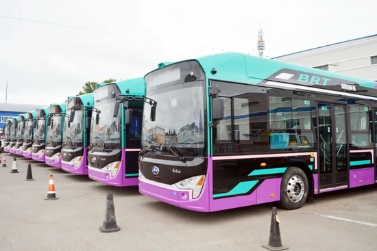 先睹为快延吉brt公交车亮相