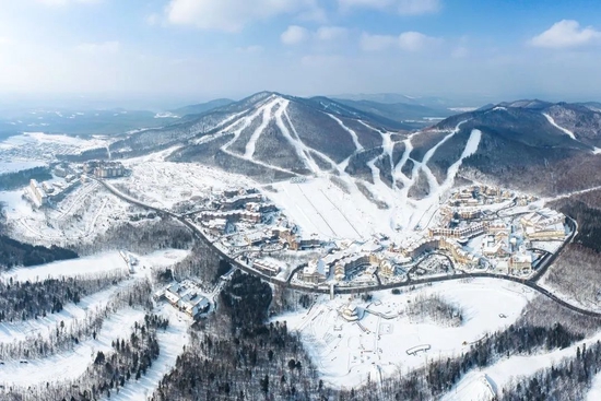 通化万峰滑雪场图片