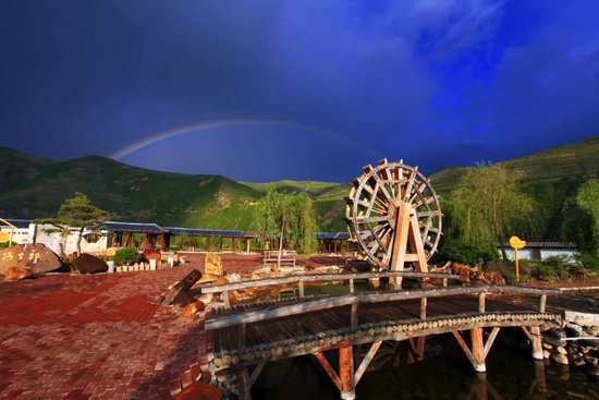 离天池最近每日限额1500人长白山南景区即将开放