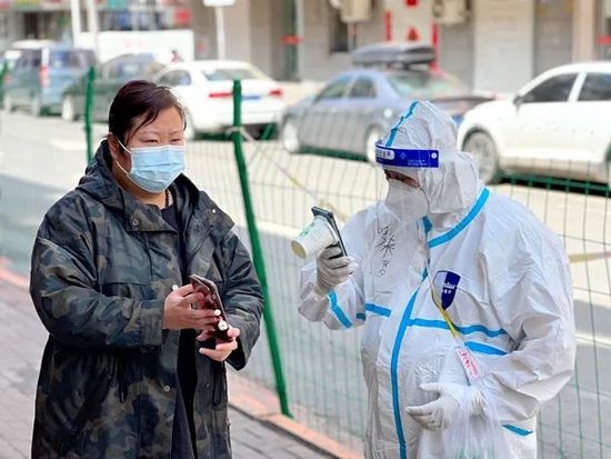 点亮青春之光 | 朝阳5000余下沉干部支援基层防疫