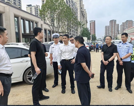长春市朝阳区委副书记区长许军调研指导交通综合治理工作