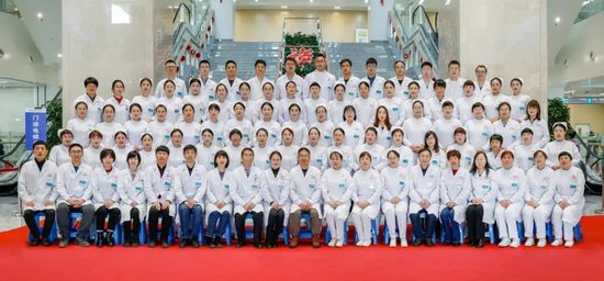 吉大二院胃肠内科及消化内镜中心应用notes技术成功完成经胃内镜下保