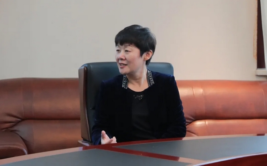 拜访州政协党组书记康芳