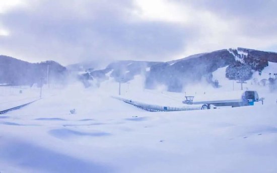 吉林市的粉雪极致的冬日浪漫