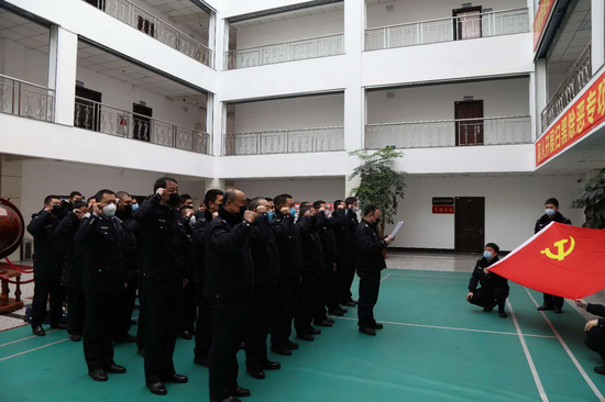 净月监狱开展"迎中秋·庆国庆"主题活动