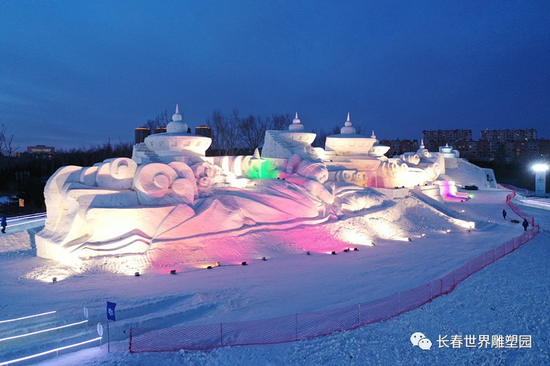 不要猫冬了,来冰雪新乐园赏冰戏雪,越冷越要嗨!