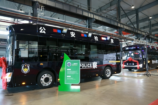 警务车防疫车指挥车……延边国泰向延吉市交付13辆新车