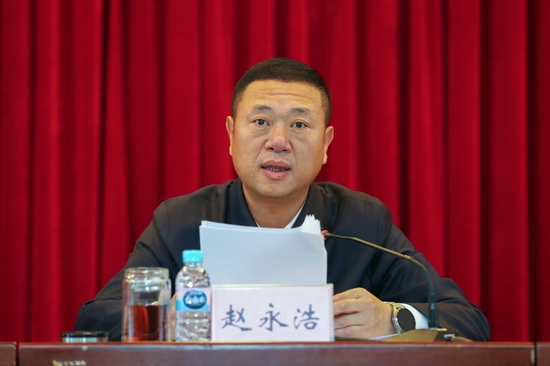 延吉市 > 正文  会上,延吉市委常委,常务副市长王启章对《关于开展