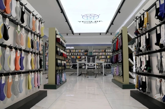 鹿人袜业产品展示厅