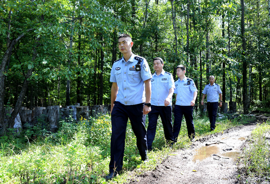 松江河森林公安多措并举筑牢护秋保收安全屏障