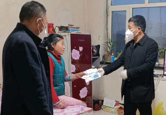 一人有难众人帮和谐乡村现真情发生在长春北湖开发区奋进乡南岗子村的
