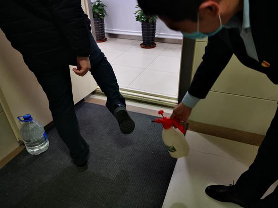 鞋底消毒