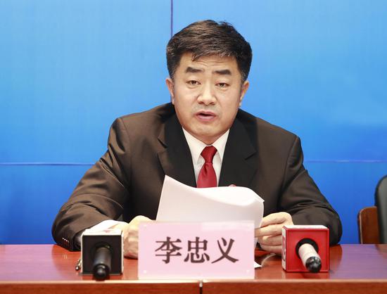 吉林省高级人民法院审判管理办公室主任李忠义就2020年