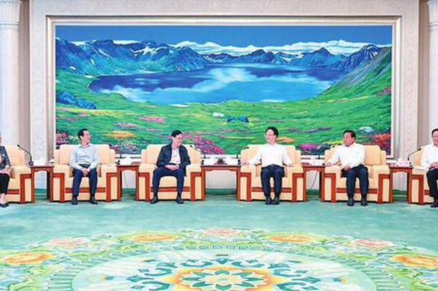 景俊海韩俊江泽林一起会见何维 - Vimarsana News