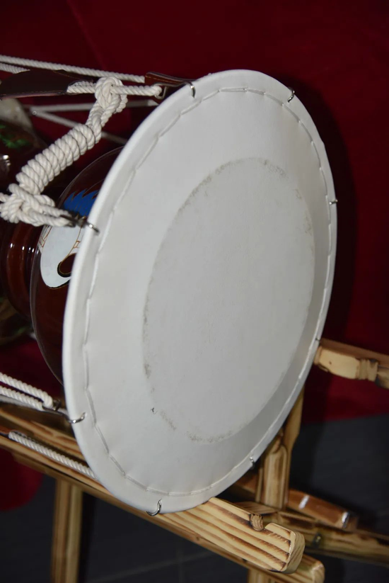 朝鲜族松鹤长鼓的低音鼓面