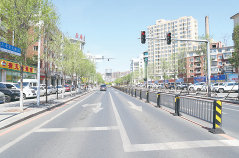 整洁有序的北京大街 (本组图片由宽城区站前街道提供)