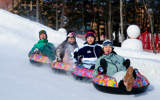 哇酷戏雪乐园来啦!