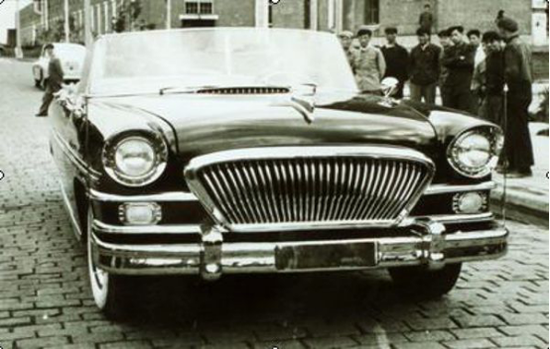 第一辆红旗检阅车(图片来源:中国一汽)