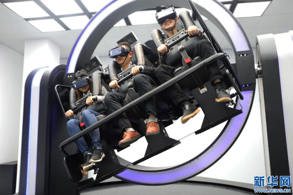 感受酷炫黑科技!探访南昌vr主题乐园
