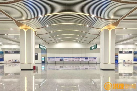 江西昌北地下高铁站亮相