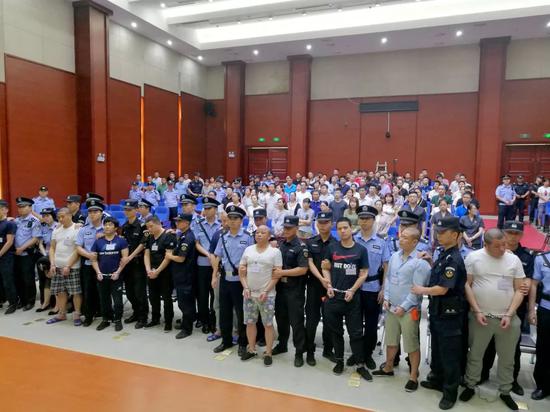 南昌宜春上饶三地涉黑人员栽了_新浪江西_新浪网