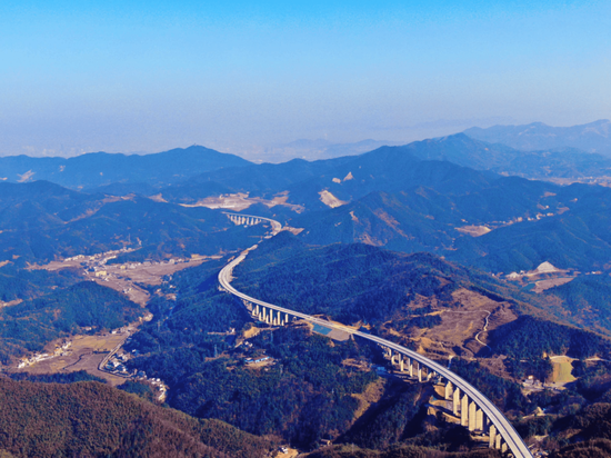 视觉交通:萍莲高速公路雏形初展