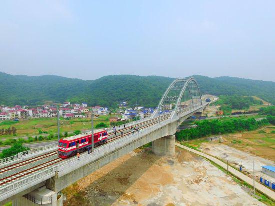 武九客专江西段9月底可开通南昌至武汉90分钟左右