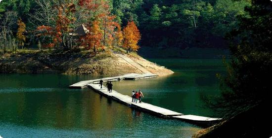 陡水湖风景区