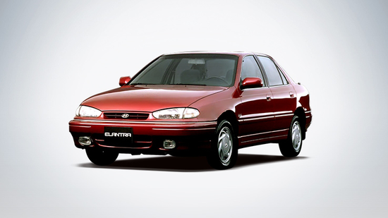 > 正文  1990年10月,现代汽车首款紧凑型车型elantra(伊兰特)诞生.