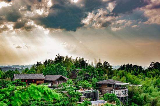 2020年寻找江西避暑旅游目的地:龙南县虔心小镇