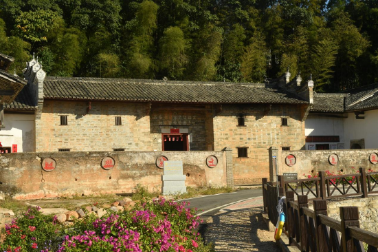 井塘村红色旧址。