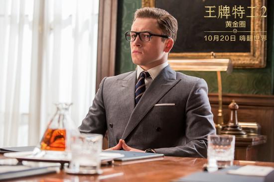 蛋蛋正襟危坐严阵以待