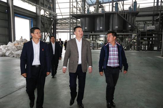 江西邮储银行聚焦社会主要矛盾变化一把手开展服务实体经济调研