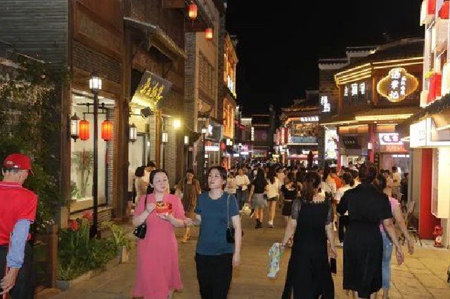 南昌夜经济不只有“烟火气”