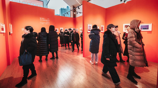 展览开幕|「平凡诗篇—万远超个人摄影作品展」去生活的浪漫看一看_新浪江西_新浪网