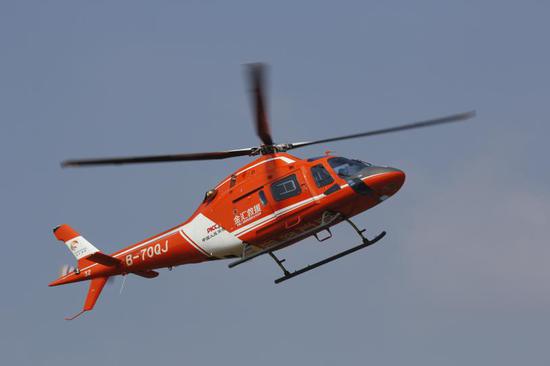 金汇空中救援直升机为意大利莱奥纳多公司aw119型专业医疗构型直升机